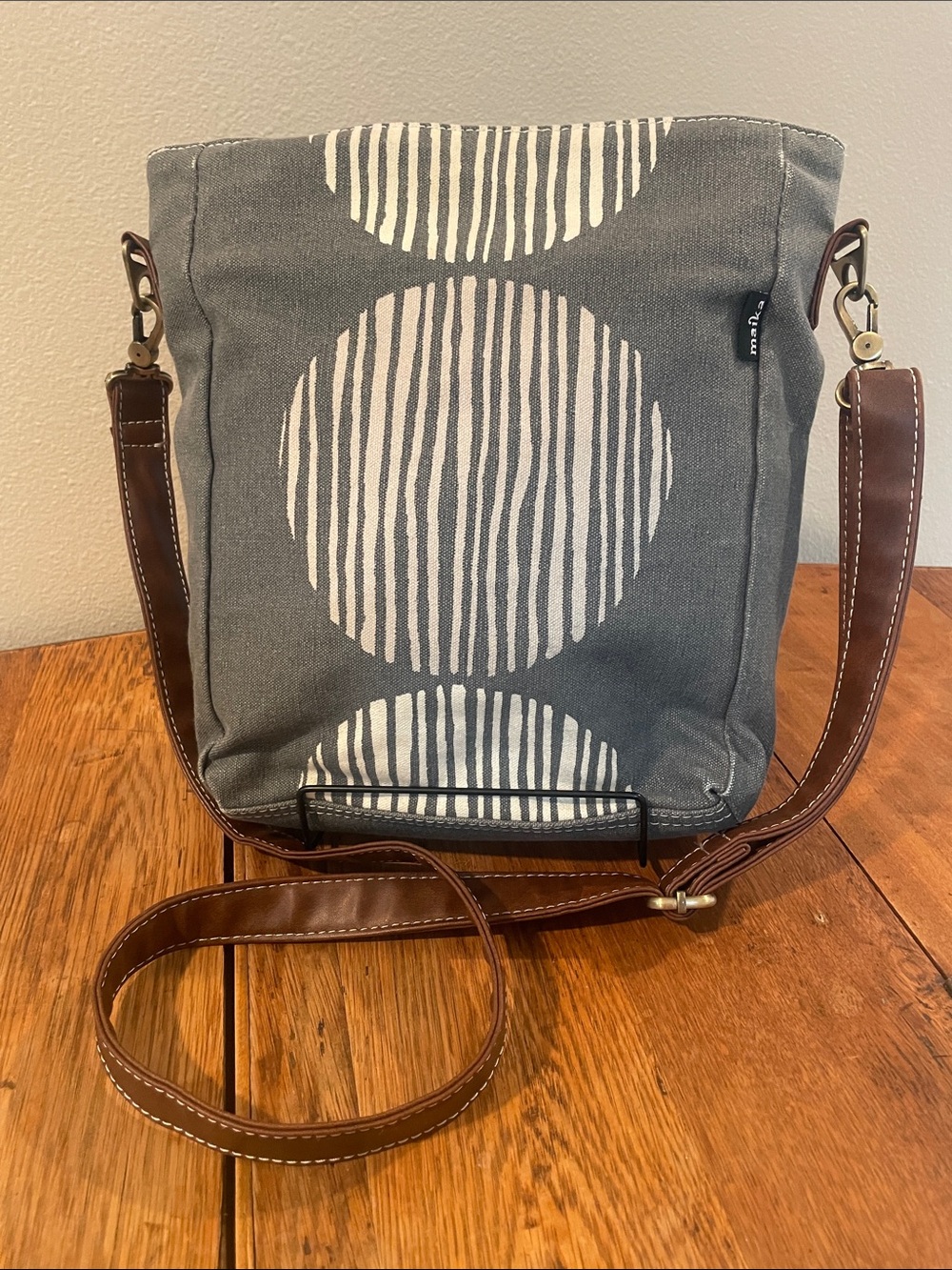 MAIKA Big Sur Grey Crossbody Bag – Recycled Canvas – Oakland CA